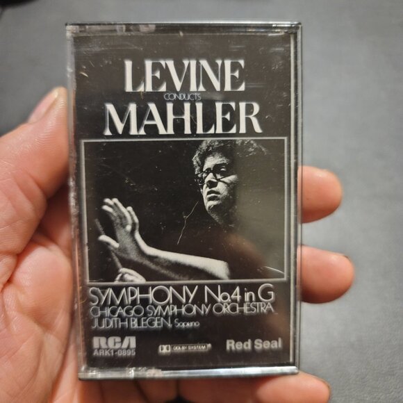 Levine Mahler Symphony No.4 in G (Cassette Tape) - Picture 1 of 4